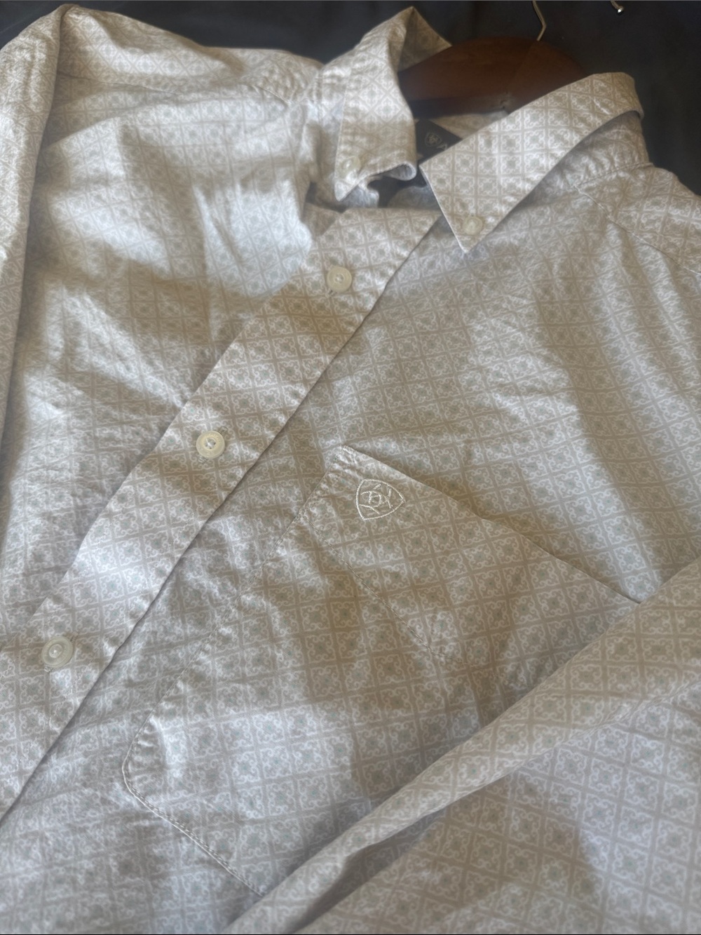 Ariat Men's Light Gray Geometric Button-Down Shirt